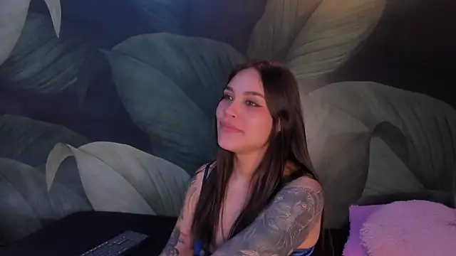 Snapshot of sweett_dirty chatting on 21, 3, 2025 sweett dirty online show from 21, 3, 2025