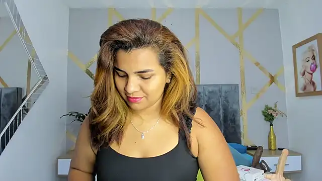 angelina castroo online show from 14, 12, 2024