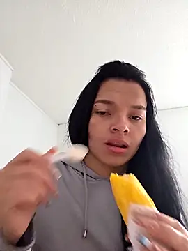  shantal smith online show from 21, 12, 2025