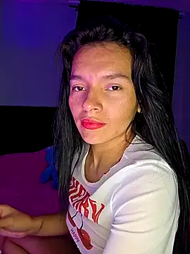 Snapshot of _shantal_smith chatting on 1, 7, 2026 shantal smith online show from 1, 7, 2026