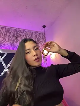 Lia 14  online show from 1, 2, 2025