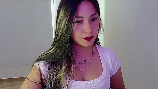 Lia 14  online show from 2, 2, 2026