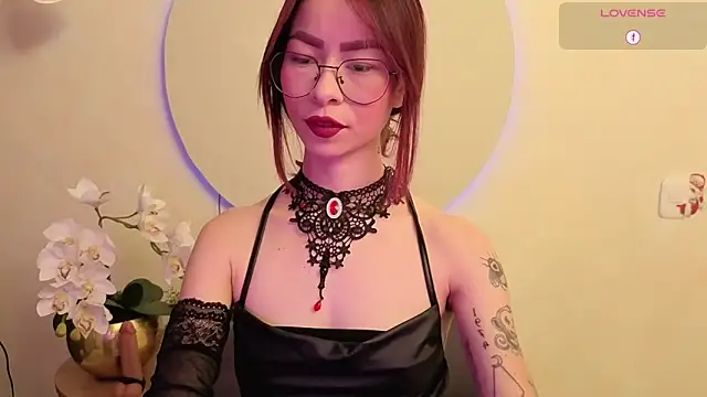 Snapshot of rosse_98_ chatting on 4, 12, 2025 rosse 98 online show from 4, 12, 2025