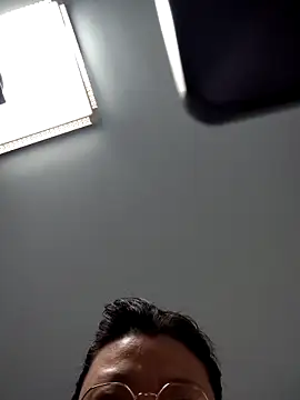 zhenzhen521 online show from 10, 3, 2025