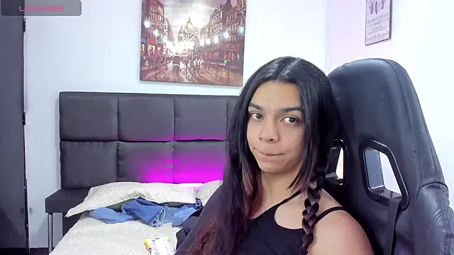 Snapshot of Megan_Miles02 chatting on 23, 1, 2025 Megan Miles02 online show from 23, 1, 2025