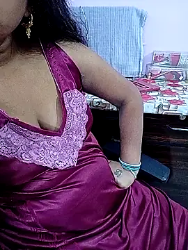Snapshot of reemacouple007 chatting on 5, 6, 2026 reemacouple007 online show from 5, 6, 2026