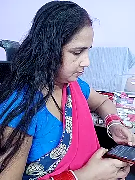 Snapshot of reemacouple007 chatting on 13, 6, 2026 reemacouple007 online show from 13, 6, 2026