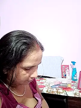 Snapshot of reemacouple007 chatting on 7, 7, 2026 reemacouple007 online show from 7, 7, 2026
