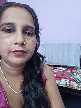 Snapshot of reemacouple007 chatting on 9, 7, 2026 reemacouple007 online show from 9, 7, 2026
