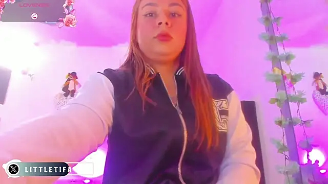 Snapshot of little_tifanny82 chatting on 13, 11, 2025 little tifanny82 online show from 13, 11, 2025