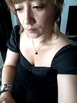 tata laima   online show from 4, 2, 2025