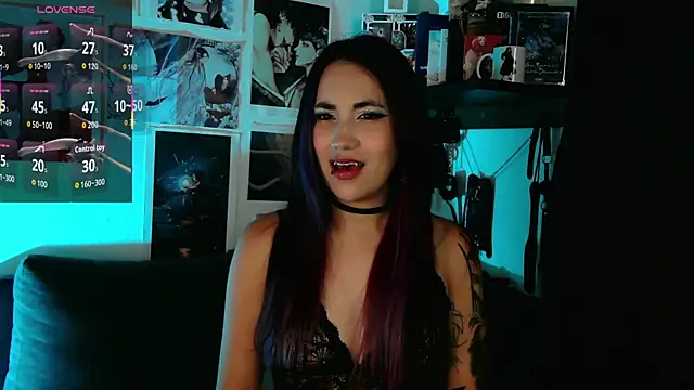 Snapshot of BLACKTSUKI7_ chatting on 29, 11, 2025 BLACKTSUKI7 online show from 29, 11, 2025