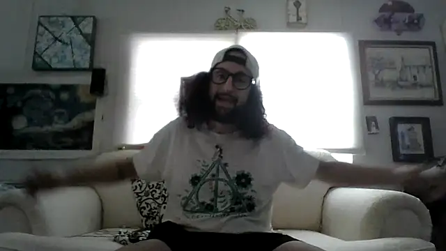 Snapshot of BobbyQ29 chatting on 25, 4, 2026 BobbyQ29 online show from 25, 4, 2026
