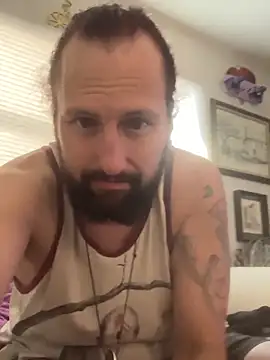 Snapshot of BobbyQ29 chatting on 28, 4, 2026 BobbyQ29 online show from 28, 4, 2026