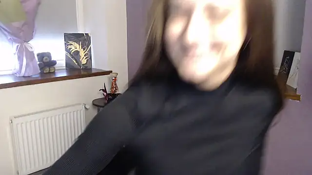 Snapshot of Caramel_bunny chatting on 5, 3, 2025 Caramel bunny online show from 5, 3, 2025