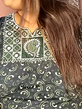 Ravina patil1 online show from 14, 10, 2025