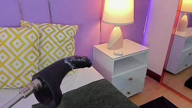 SophyRuiz  online show from 2, 4, 2026