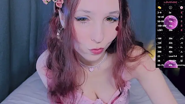 Snapshot of Lucy_Millss chatting on 15, 2, 2025 Lucy Millss online show from 15, 2, 2025