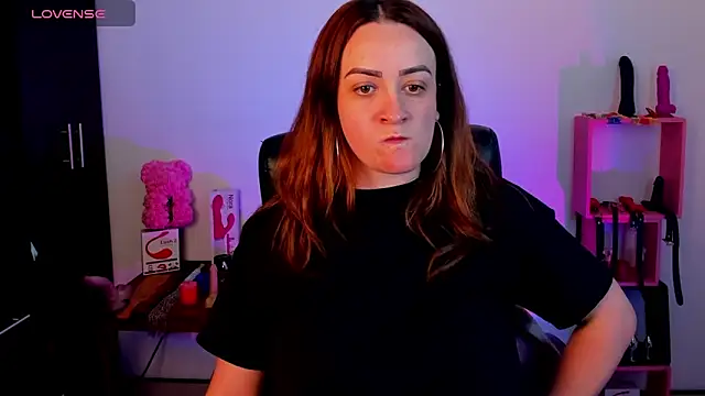 sara goodgirl13 online show from 15, 2, 2025