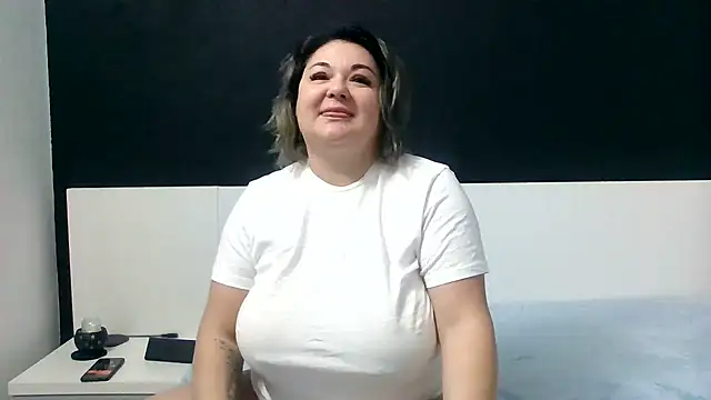 Snapshot of MikyVesela chatting on 22, 1, 2025 MikyVesela online show from 22, 1, 2025