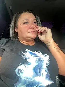 Snapshot of MikyVesela chatting on 27, 9, 2025 MikyVesela online show from 27, 9, 2025