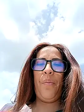 Snapshot of Lena-32 chatting on 7, 2, 2025 Lena-32 online show from 7, 2, 2025