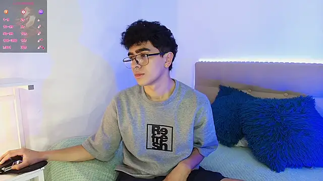 Snapshot of _nickconnor01 chatting on 26, 11, 2025 nickconnor01 online show from 26, 11, 2025