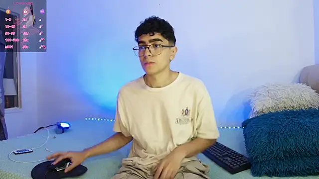 Snapshot of _nickconnor01 chatting on 14, 12, 2025 nickconnor01 online show from 14, 12, 2025