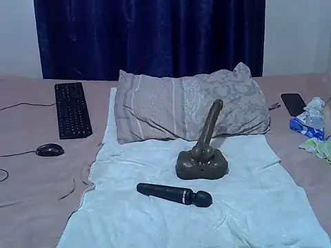 Snapshot of big_ass4 chatting on 8, 12, 2024 big ass4 online show from 8, 12, 2024