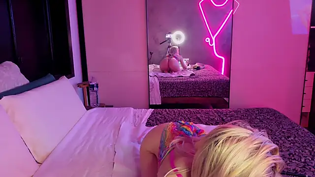 LeylaRosse online show from 13, 3, 2026