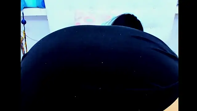 Snapshot of HorniestMilf chatting on 21, 2, 2025 HorniestMilf online show from 21, 2, 2025