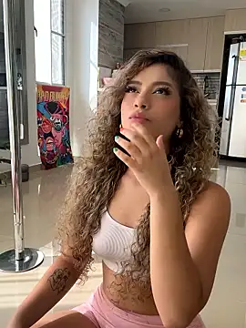 Snapshot of Melina-Smith chatting on 10, 11, 2025 Melina-Smith online show from 10, 11, 2025