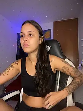 poliannaxx online show from 19, 12, 2024