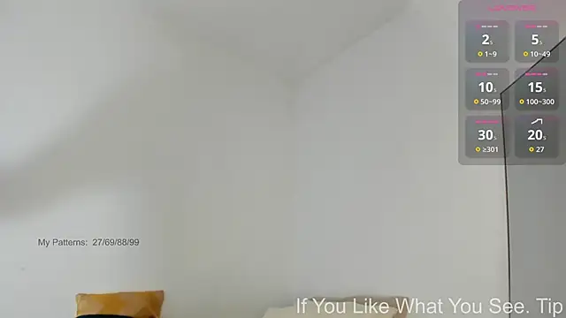 Snapshot of CirceJuno1 chatting on 14, 12, 2025 CirceJuno1 online show from 14, 12, 2025