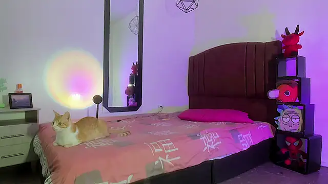 Snapshot of alisson_zafiro_ chatting on 14, 12, 2024 alisson zafiro online show from 14, 12, 2024