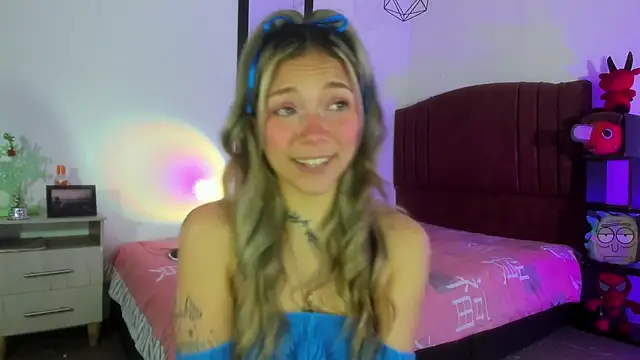 Snapshot of alisson_zafiro_ chatting on 17, 12, 2024 alisson zafiro online show from 17, 12, 2024