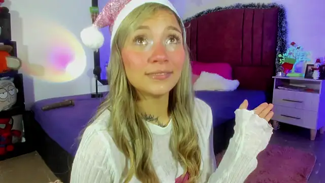 Snapshot of alisson_zafiro_ chatting on 31, 12, 2024 alisson zafiro online show from 31, 12, 2024