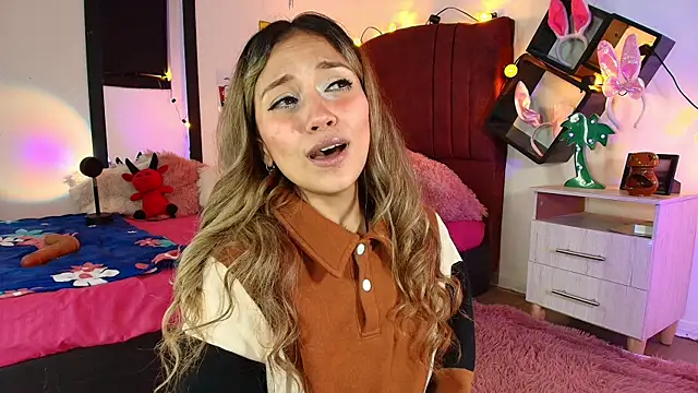 Snapshot of alisson_zafiro_ chatting on 12, 3, 2025 alisson zafiro online show from 12, 3, 2025