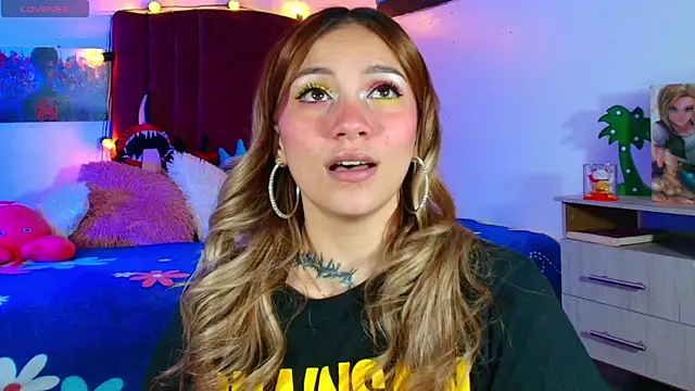 Snapshot of alisson_zafiro_ chatting on 22, 9, 2025 alisson zafiro online show from 22, 9, 2025