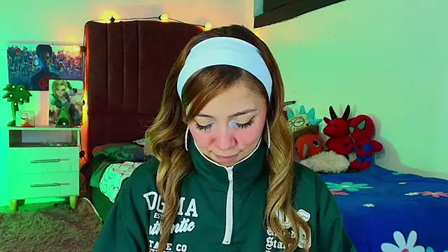 Snapshot of alisson_zafiro_ chatting on 18, 10, 2025 alisson zafiro online show from 18, 10, 2025