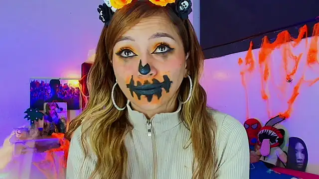 Snapshot of alisson_zafiro_ chatting on 28, 10, 2025 alisson zafiro online show from 28, 10, 2025