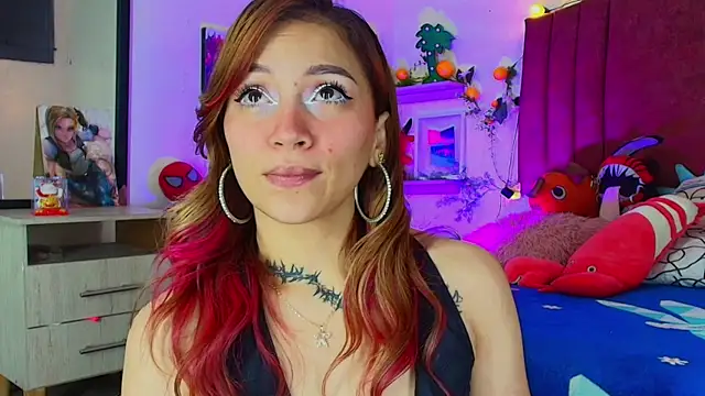 Snapshot of alisson_zafiro_ chatting on 16, 11, 2025 alisson zafiro online show from 16, 11, 2025