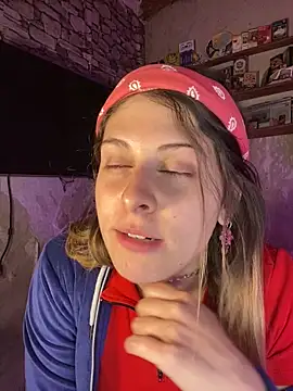 Snapshot of FlorBich chatting on 3, 5, 2026 FlorBich online show from 3, 5, 2026