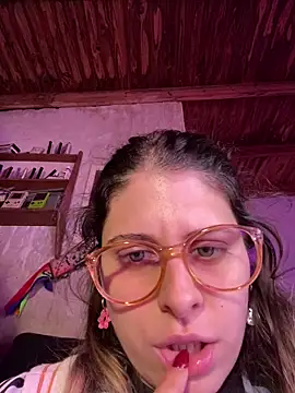 Snapshot of FlorBich chatting on 13, 6, 2026 FlorBich online show from 13, 6, 2026