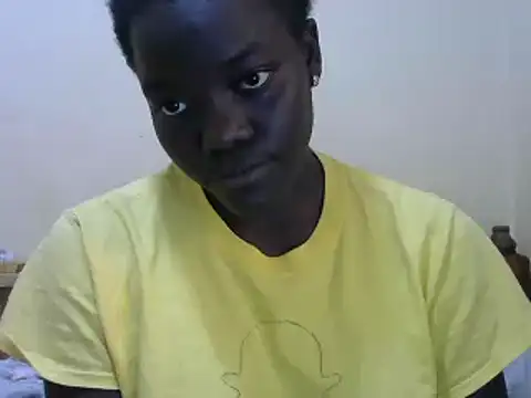 Snapshot of Sweet_chico2 chatting on 4, 12, 2024 Sweet chico2 online show from 4, 12, 2024