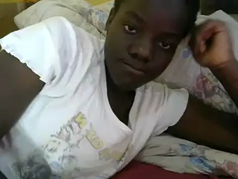 Snapshot of Sweet_chico2 chatting on 8, 12, 2024 Sweet chico2 online show from 8, 12, 2024