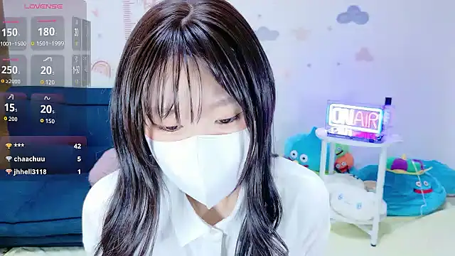 Snapshot of _Iroha_99 chatting on 22, 9, 2025 Iroha 99 online show from 22, 9, 2025