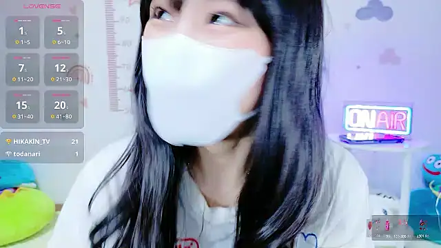 Snapshot of _Iroha_99 chatting on 15, 10, 2025 Iroha 99 online show from 15, 10, 2025