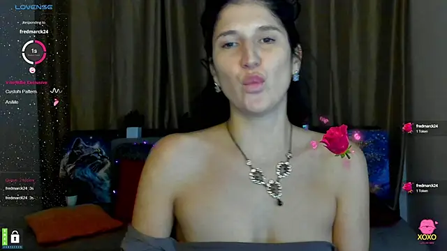 Alianna Solo Kisses online show from 10, 2, 2025