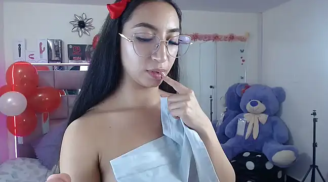 Snapshot of AriadnaCappelletty chatting on 28, 2, 2025 AriadnaCappelletty online show from 28, 2, 2025